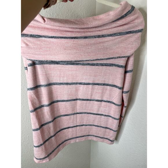 a.n.a Pink and Gray Stripped off the shoulder Long Sleeve Basic Sweater sz small - Picture 5 of 5